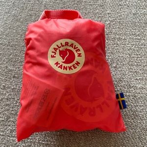 Kanken backpack rain cover